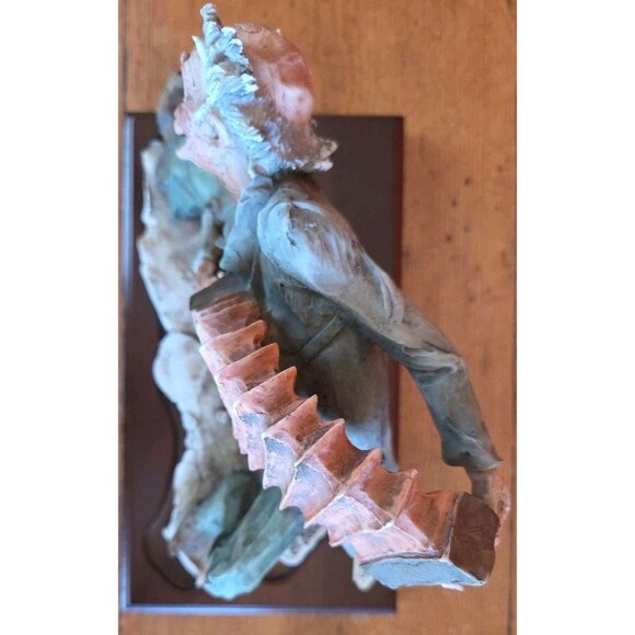 Vintage Giuseppe Armani Accordion Playing figurine Rare Retired #121/975 Italy - Picture 9 of 15